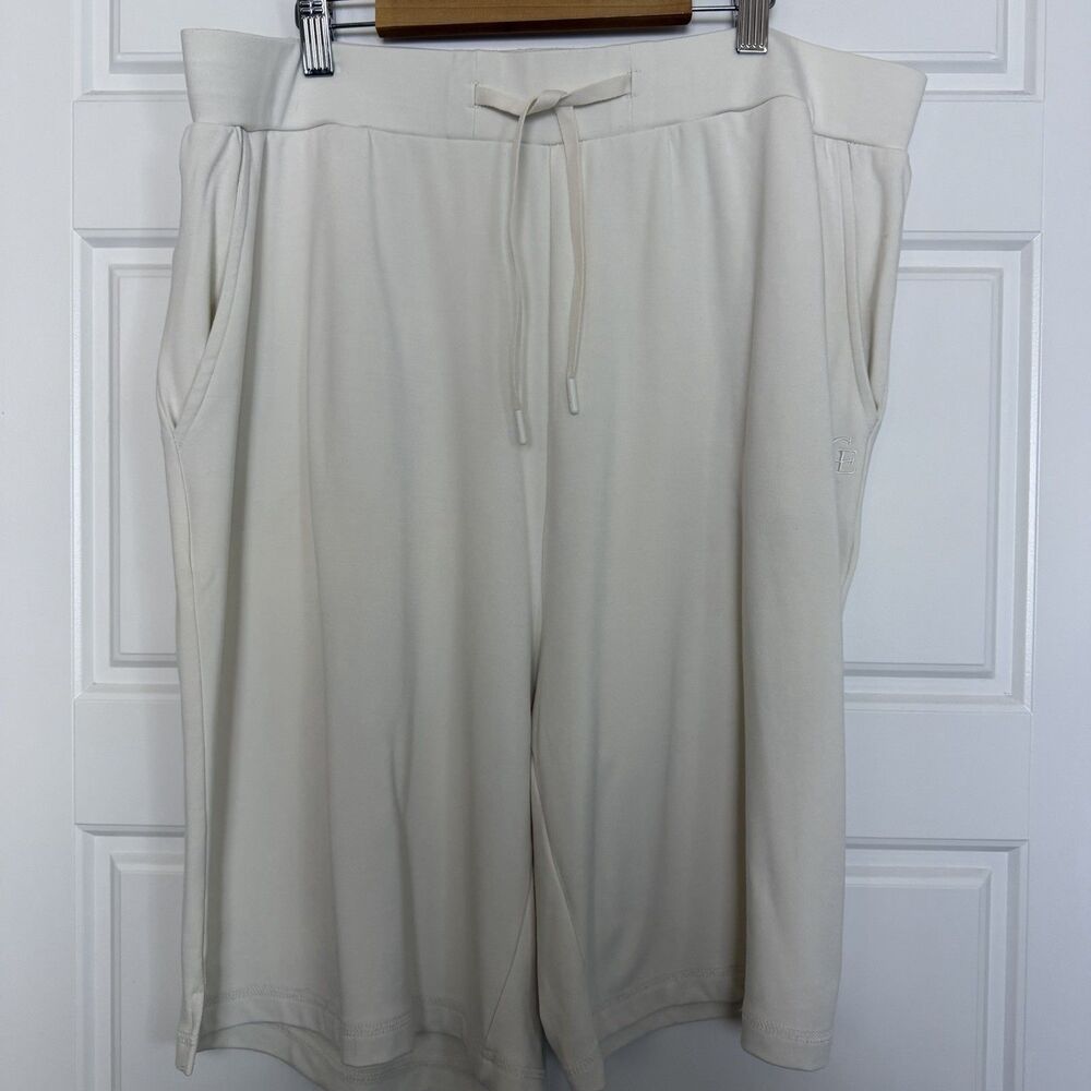 Cozy Earth Bamboo Brushed Mid Length 6 Inch Bermuda Shorts Size XL In Ivory
